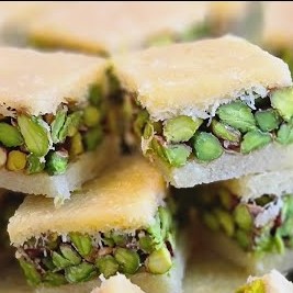 كيلو بلورية بالفستق الحلبي